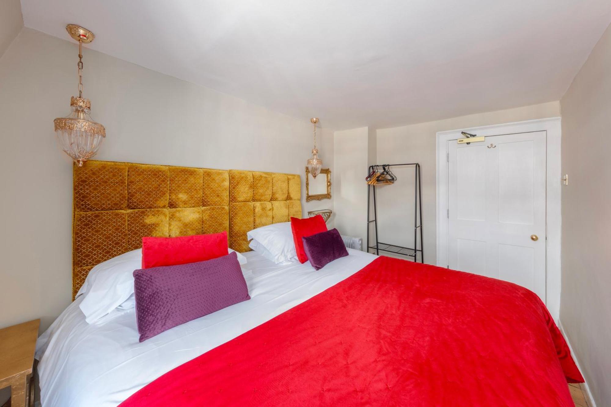 Apartamento Darcys' Pride Bath Exterior foto